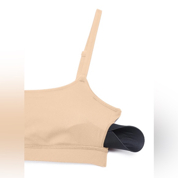 Butterluxe Adjustable Spaghetti Strap Bra - Picture 3 of 5